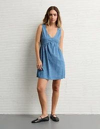 Minirobe fourreau rayée en denim à encolure V AE