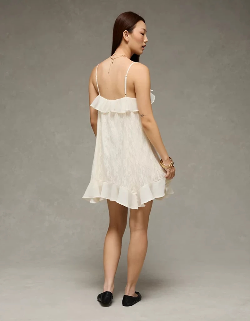 Minirobe à volants ourlet en pointes dentelle AE