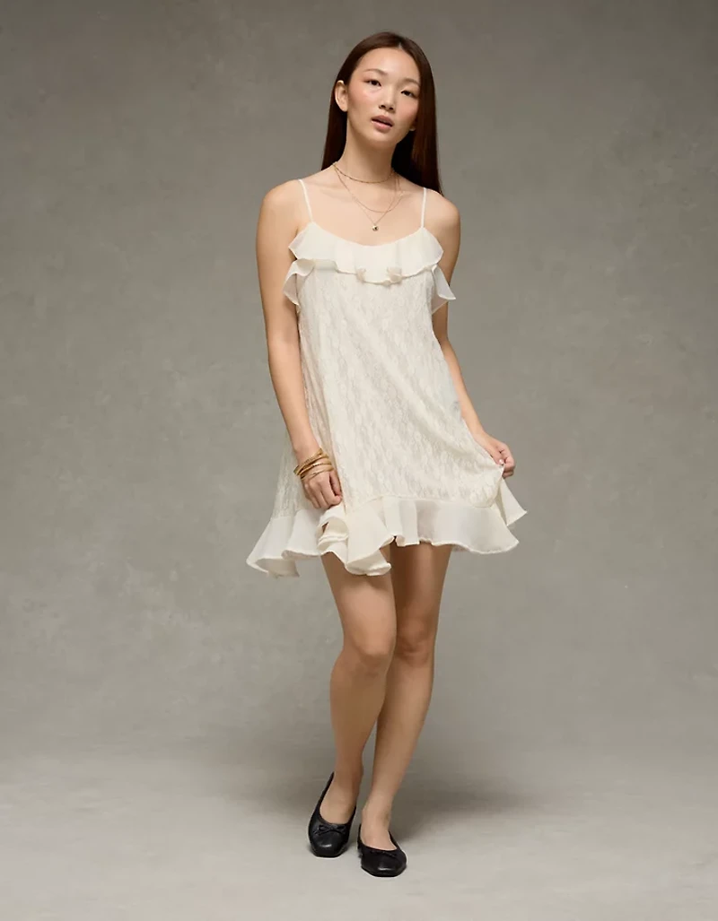 Minirobe à volants ourlet en pointes dentelle AE