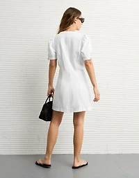 Robe fourreau en denim à manches bouffantes AE