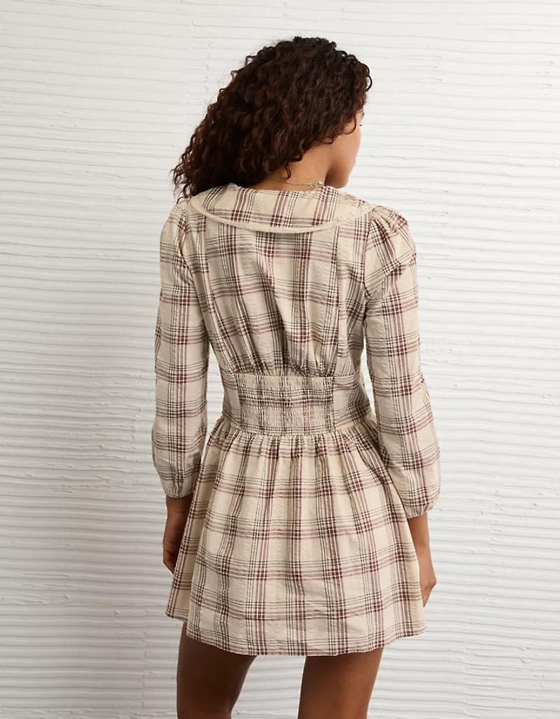 Minirobe à col avec dentelle manches longues AE