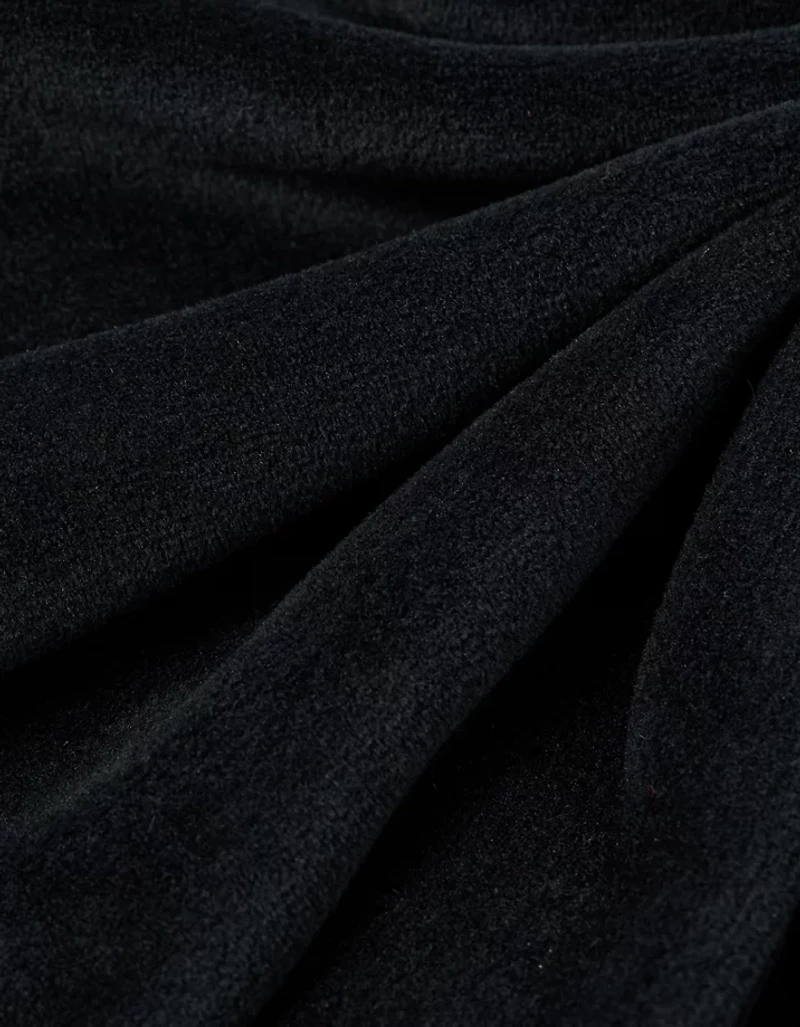 Minirobe en tricot de velours sans bretelles avec boucle à l’avant AE