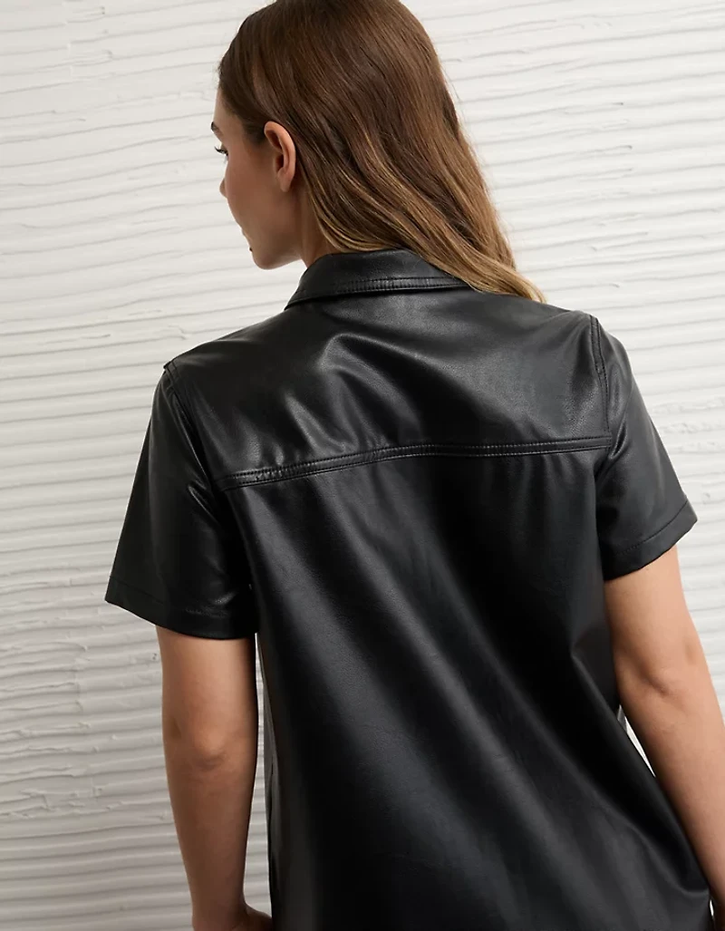 Minirobe en similicuir AE