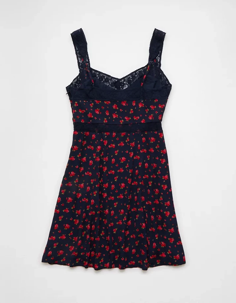 Minirobe à bretelles en dentelle AE