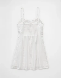 Minirobe avec bordures en dentelle AE