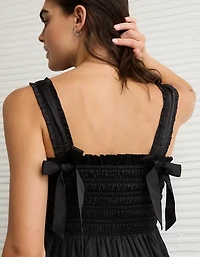 Robe mi-longue avec boucle Bella en satin AE