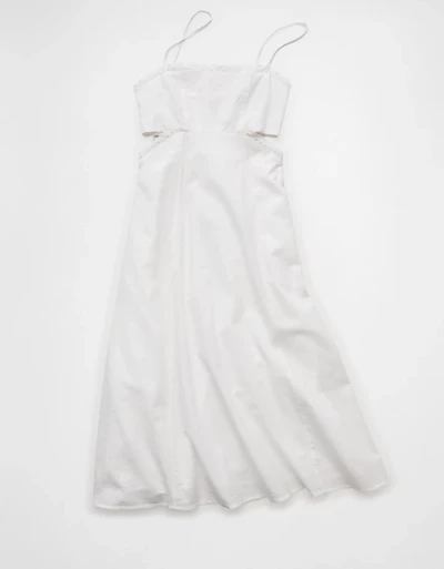 Robe mi-longue ajourée à encolure carrée AE