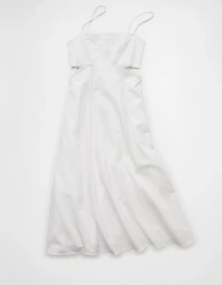 Robe mi-longue ajourée à encolure carrée AE