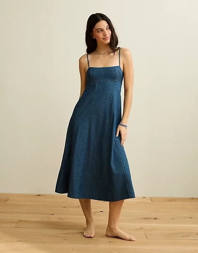 Robe mi-longue nuisette à encolure en cœur AE