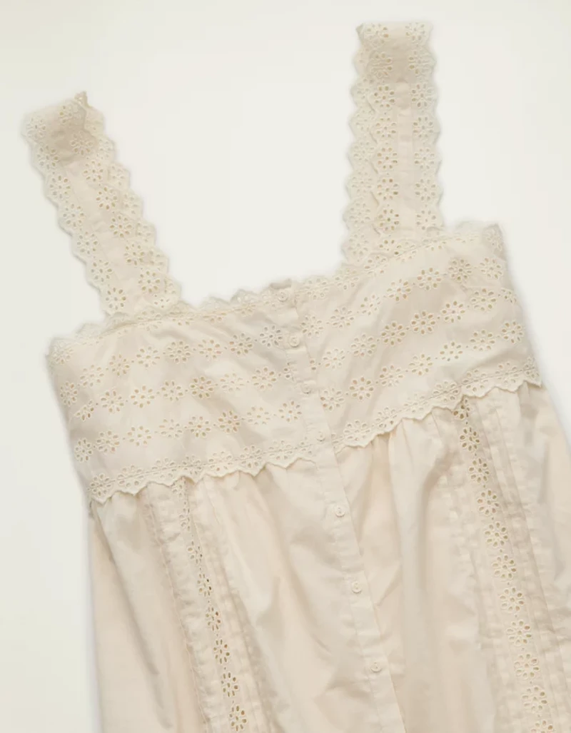 Minirobe brodée de style nuisette AE