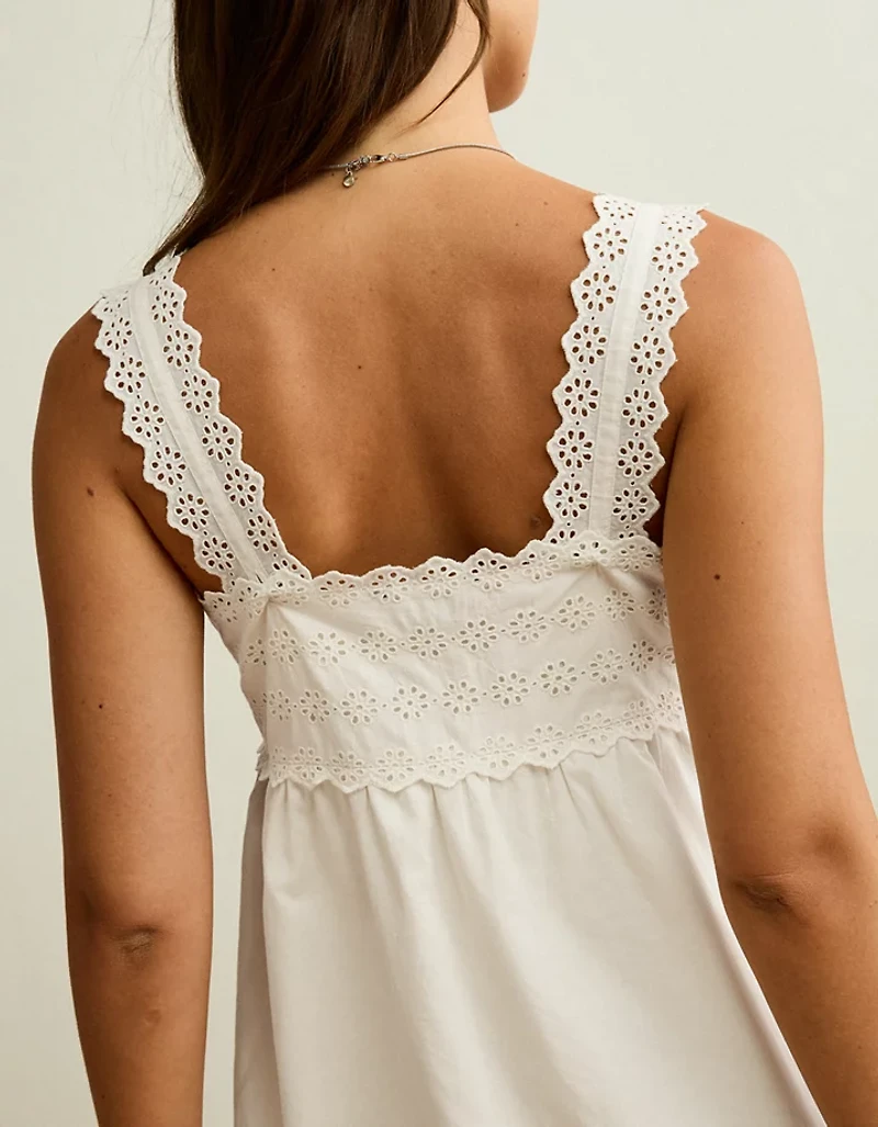 Minirobe brodée de style nuisette AE