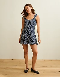 Minirobe à col volants AE