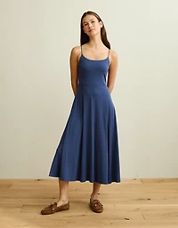 Peignoir mi-long en tricot à dos échancré AE