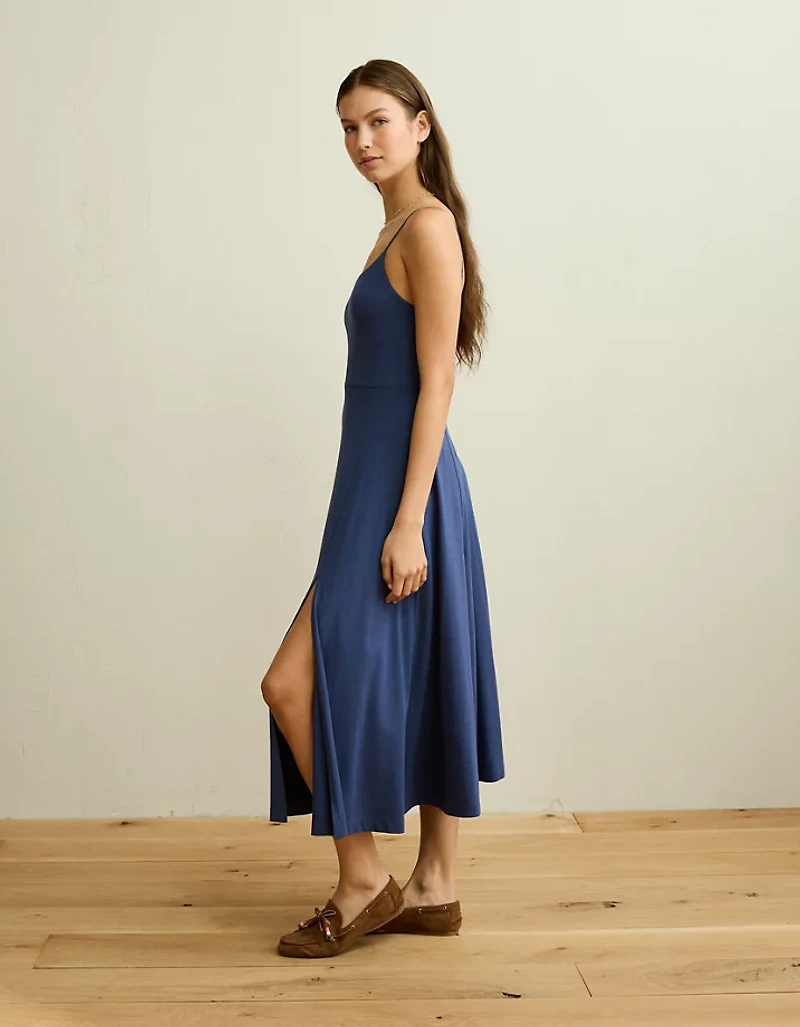 Peignoir mi-long en tricot à dos échancré AE