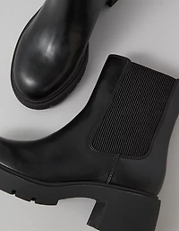 AE Hutch Bootie