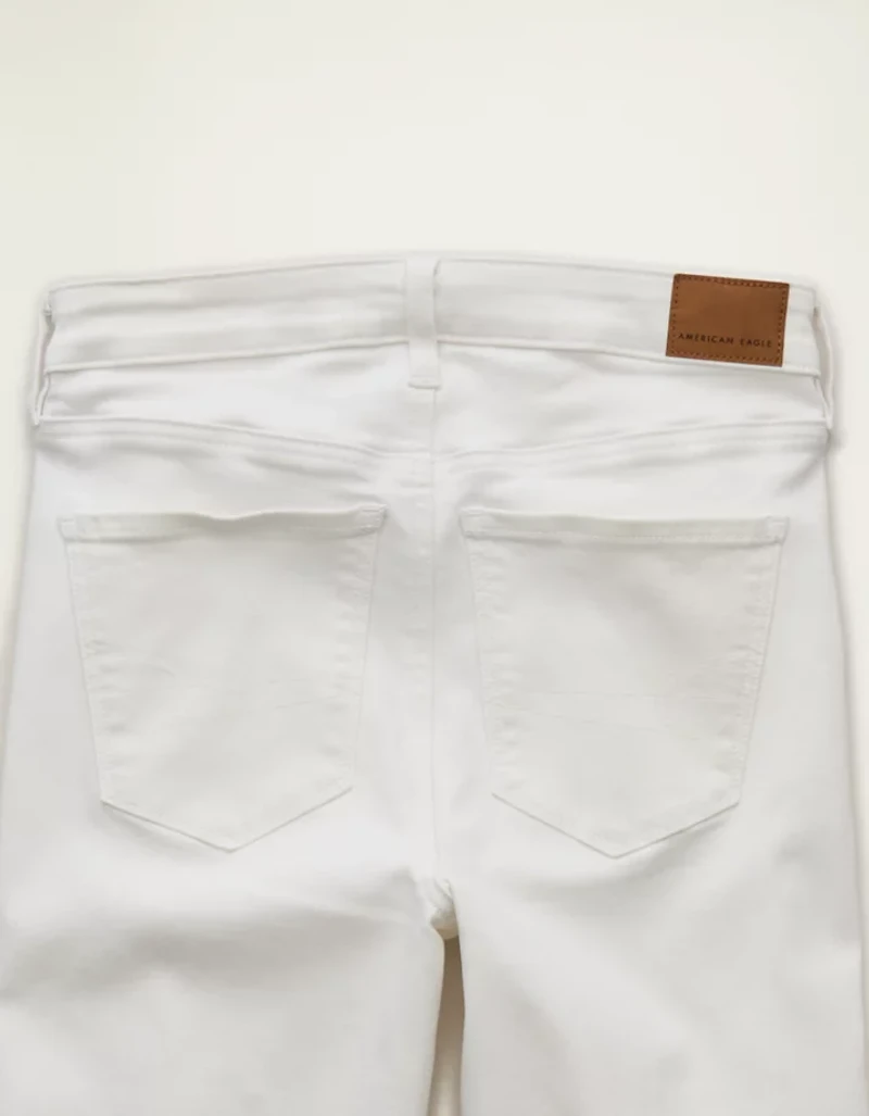 Jean évasé brodé à taille très haute AE