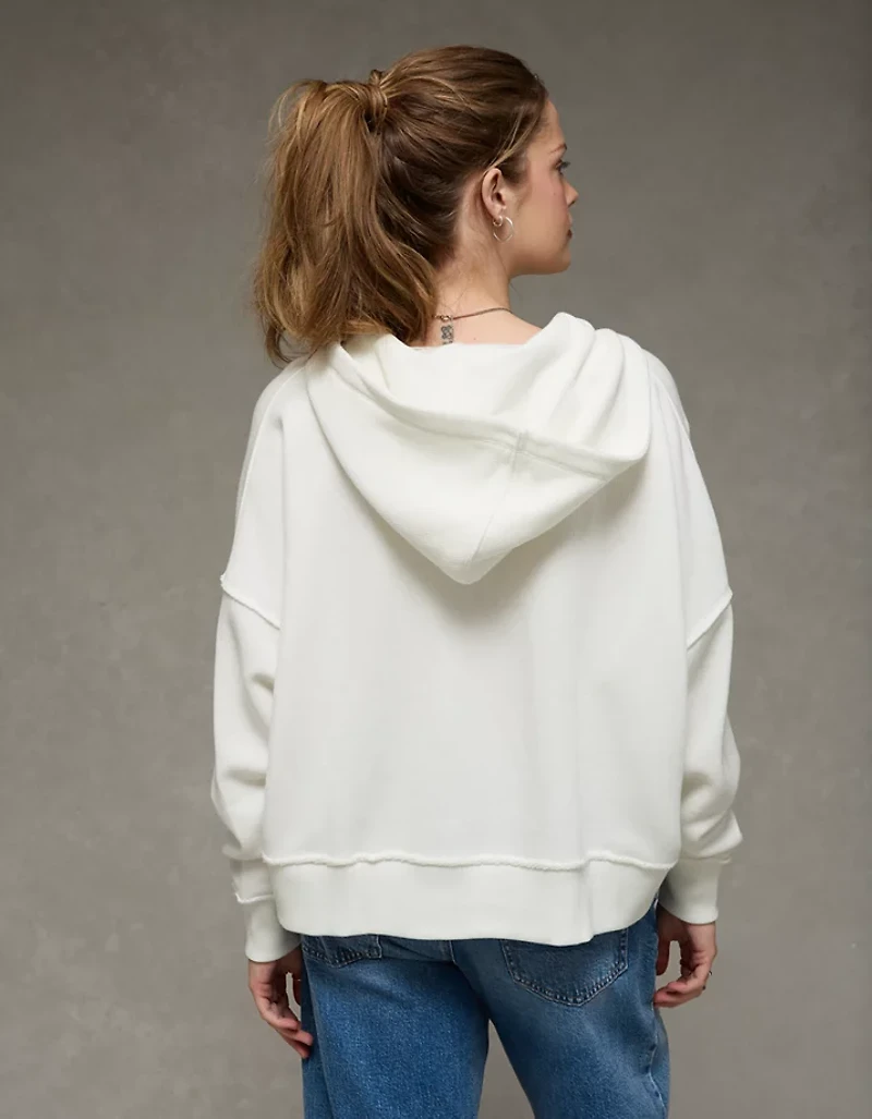 Chandail à capuchon lacé Gros câlin AE