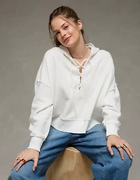 Chandail à capuchon lacé Gros câlin AE