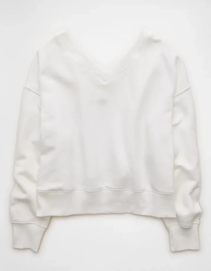 AE Cropped V-Neck Sweatshirt