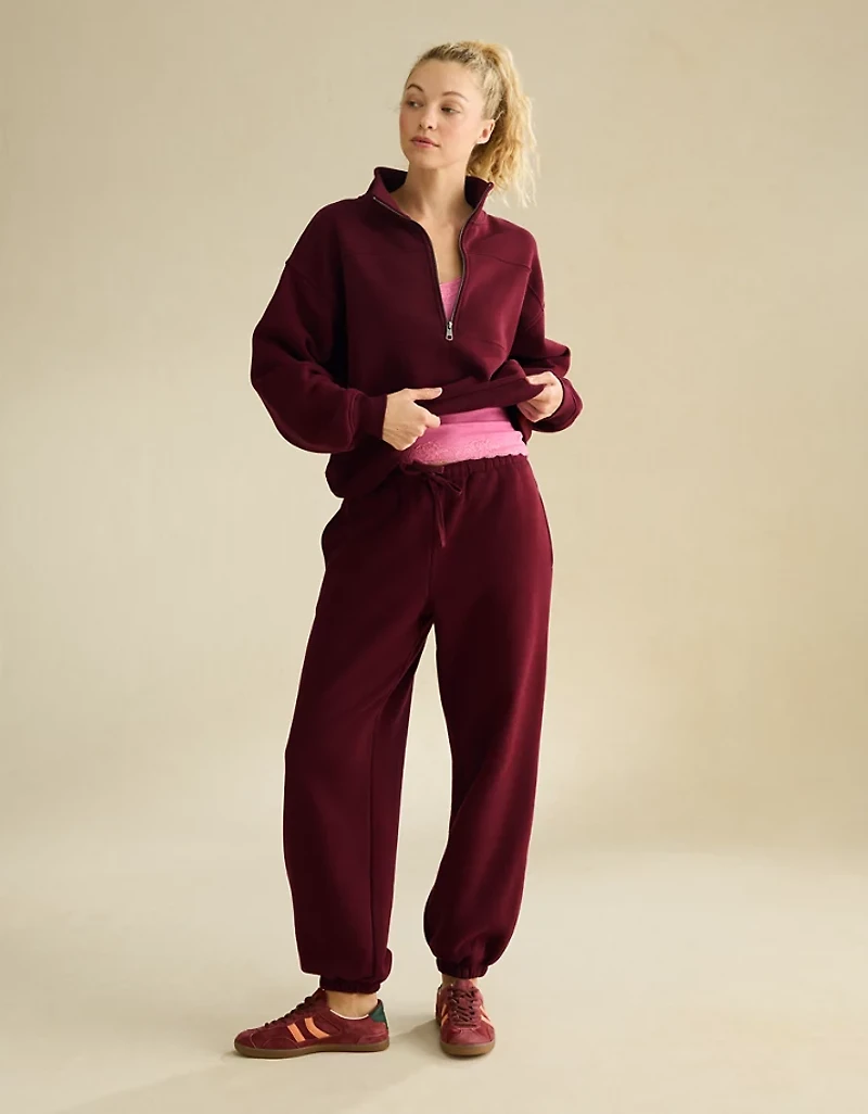 AE Everyday Luxe Quarter-Zip Sweatshirt