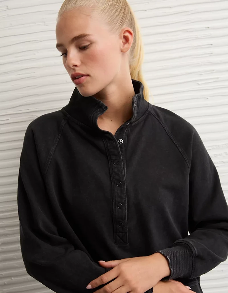 AE Big Hug Fleece Henley Sweatshirt