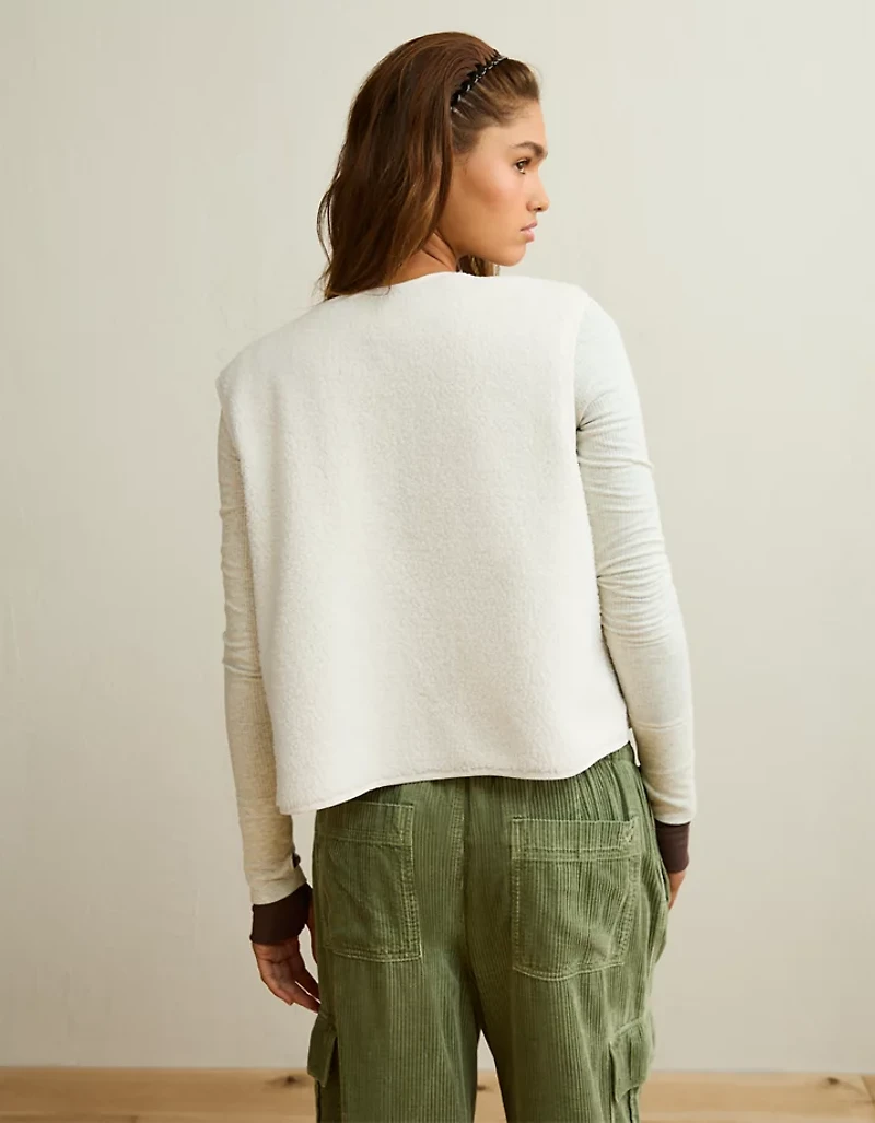 AE Sherpa Vest