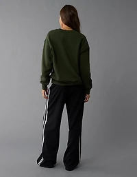 AE Everyday Luxe Graphic Crew Neck Sweatshirt