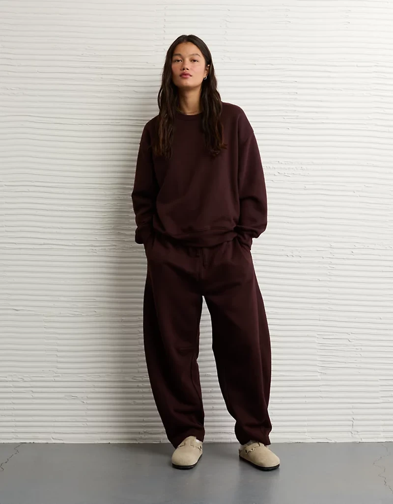 AE Everyday Luxe Crew Neck Sweatshirt