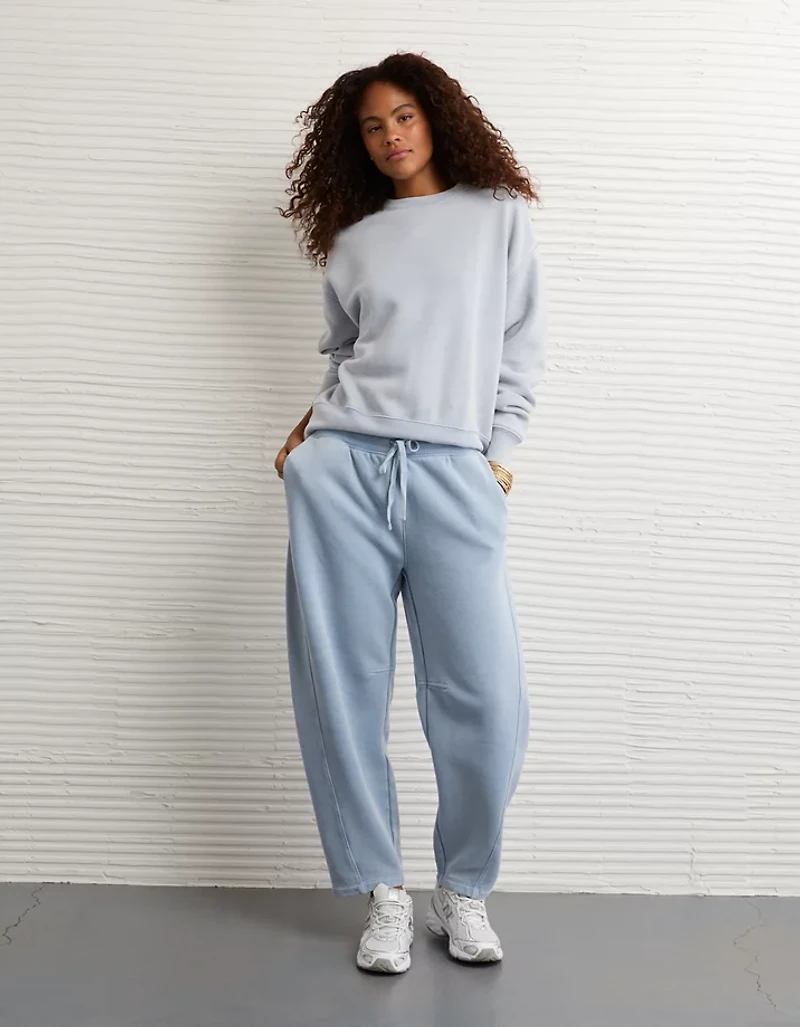 AE Everyday Luxe Crew Neck Sweatshirt