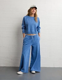 AE Cropped Raglan Sweatshirt