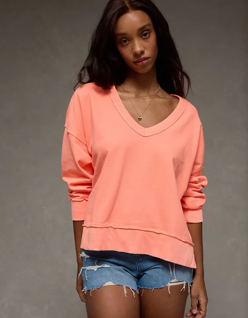 AE Big Hug V-Neck Sweatshirt