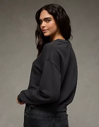 AE Relaxed Crew Neck Sweatshirt