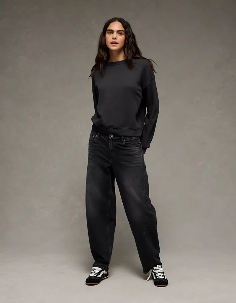 AE Relaxed Crew Neck Sweatshirt