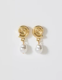 Aerie Swirl Pearl Earrings