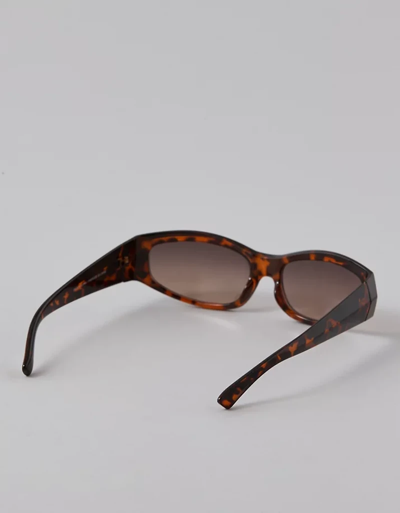 Lunettes de soleil écaille de tortue étroites AE