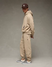 AE Laidback Luxe Heavyweight Sweatpant