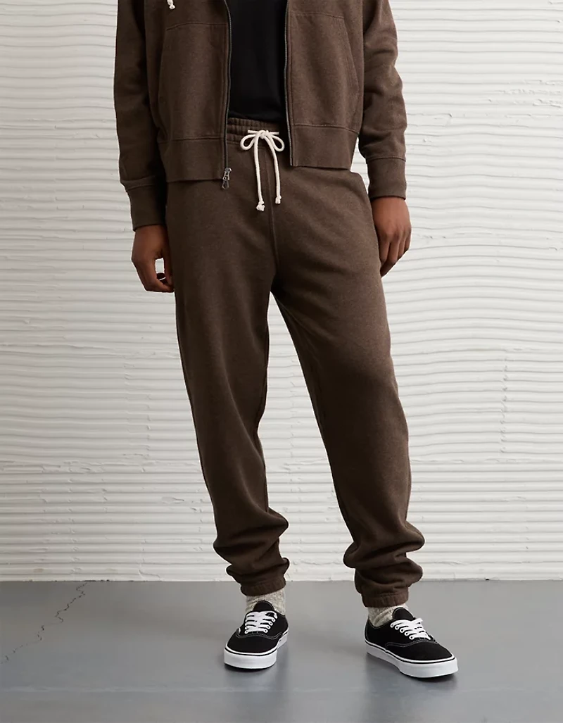 AE Laidback Luxe Heavyweight Sweatpant