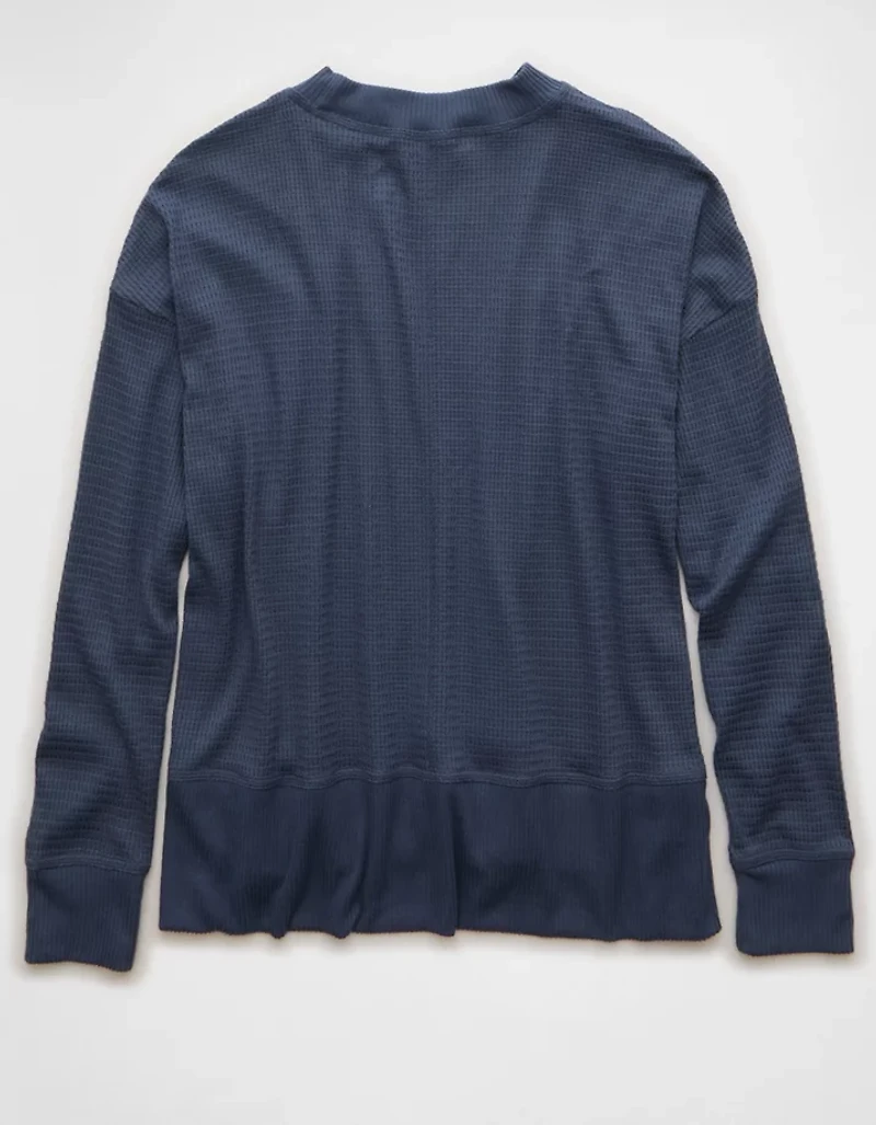 Haut à col rond pelucheux manches longues AE