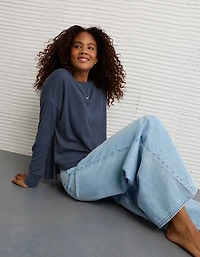 Haut à col rond pelucheux manches longues AE