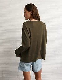 AE Long Sleeve Plush V-Neck Top