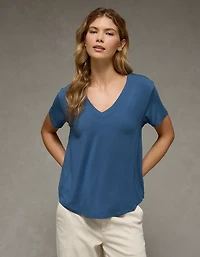 T-shirt à encolure en V Doux et sexy AE