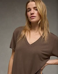T-shirt à encolure en V Doux et sexy AE