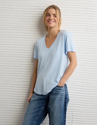 T-shirt à encolure en V Doux et sexy AE