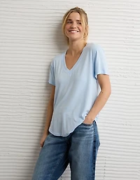 T-shirt à encolure en V Doux et sexy AE