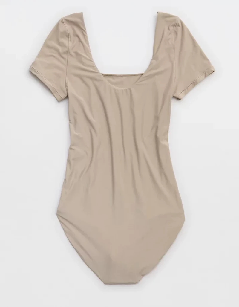 SMOOTHEZ Short Sleeve Square Neck Bodysuit