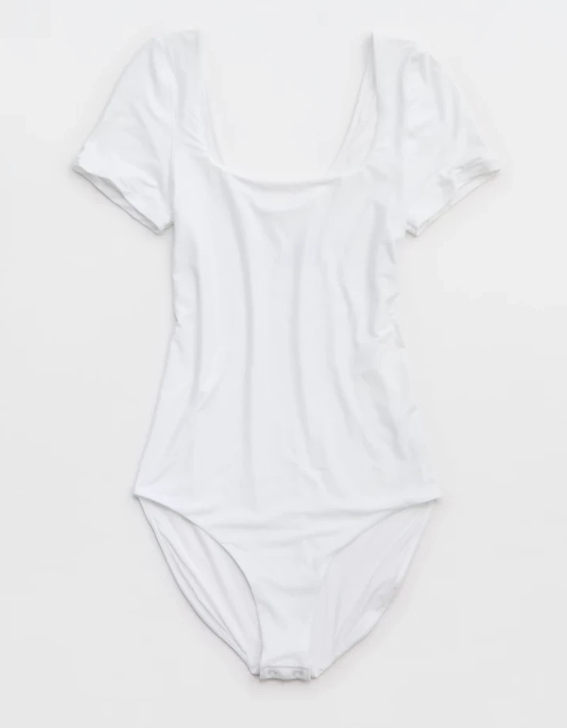 SMOOTHEZ Short Sleeve Square Neck Bodysuit