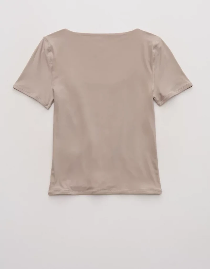 SMOOTHEZ Short Sleeve Scoop T-Shirt