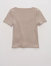 SMOOTHEZ Short Sleeve Scoop T-Shirt