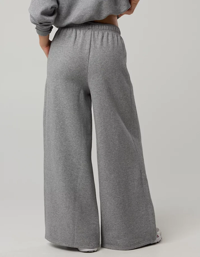 OFFLINE By Aerie Cloud Fleece Baggy Trouser
