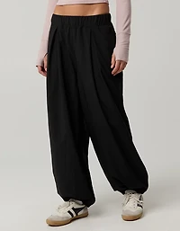 OFFLINE By Aerie Nice Moves Balloon Pant